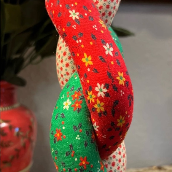 Vtg 15” Christmas Wreath Braided Fabric Plush Hanging Holiday Decoration Rustic - Picture 5 of 5